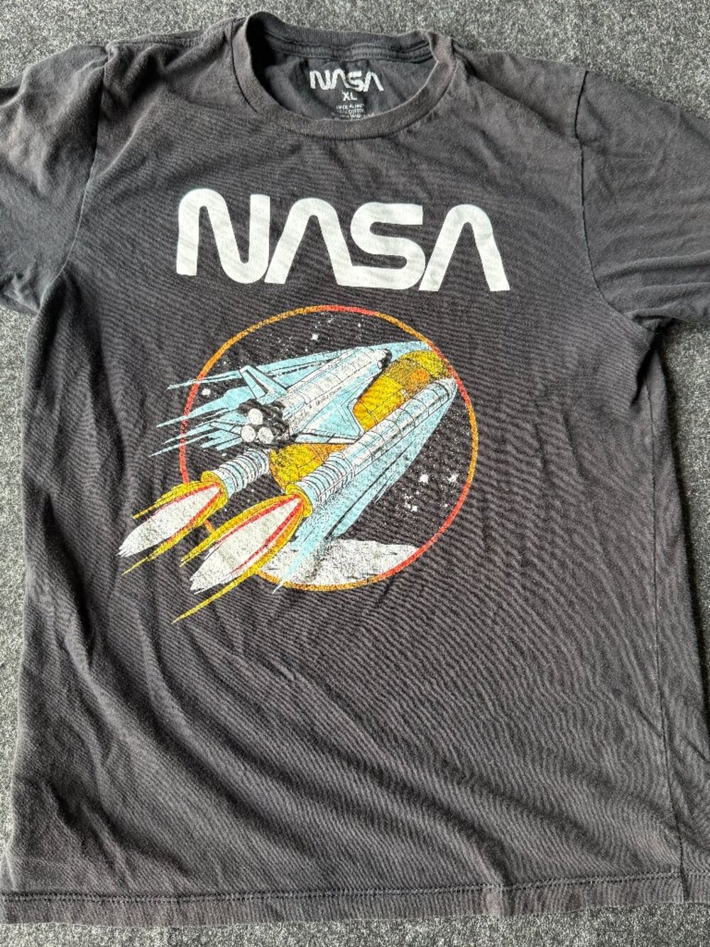 NASA Space Shuttle Graphic Tee Youth XL Black